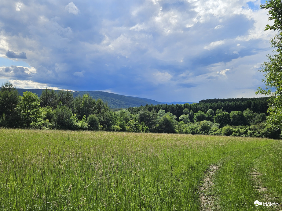 Zivatar felhők a Kőszegi-hegység osztrák oldalán