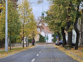 Őszi hangulat egy kőszegi utcán