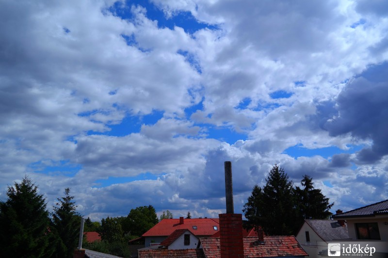 Baktalórántháza