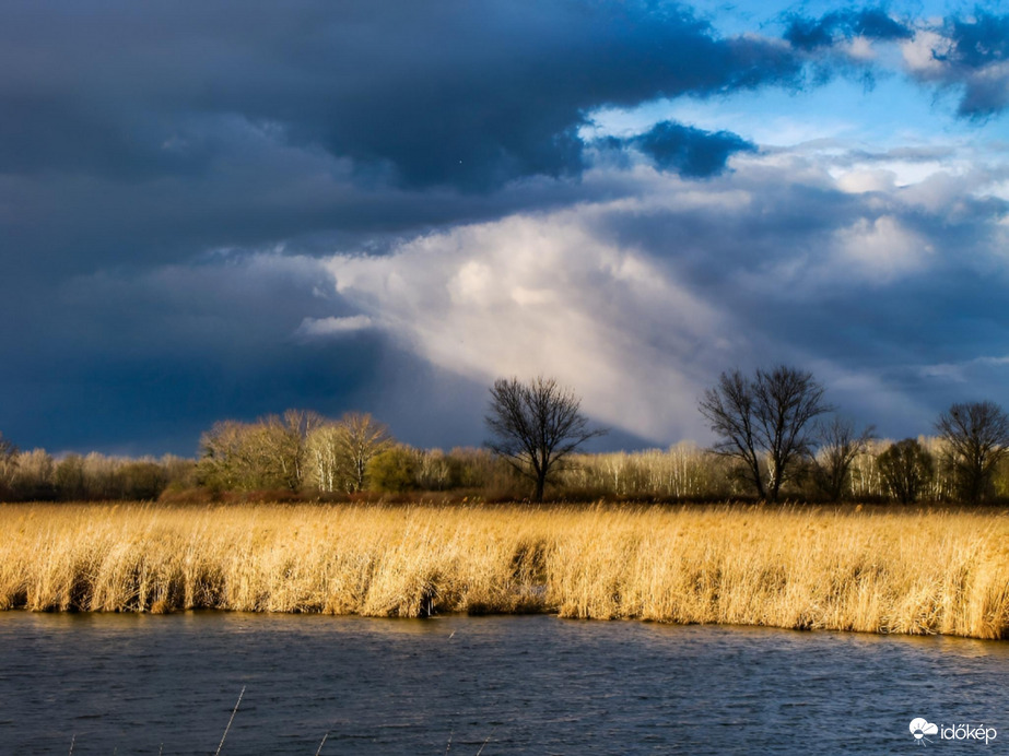 Virgás záporok zárták a hetet a Szigetközben!