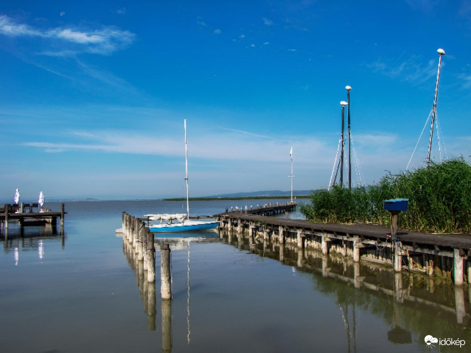 A fátyolos Fertő-tó