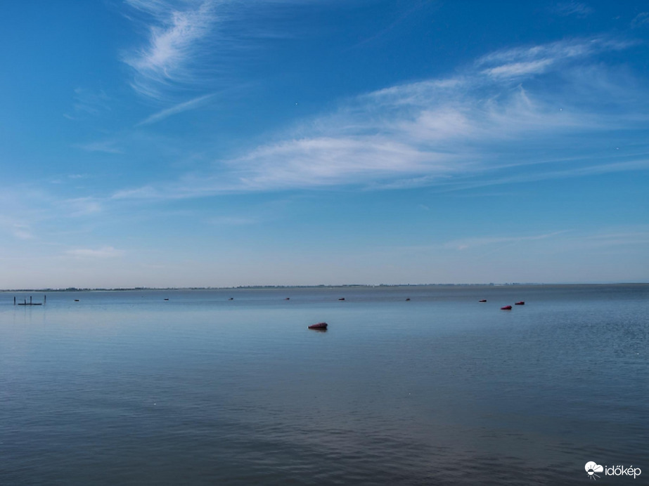 A fátyolos Fertő-tó