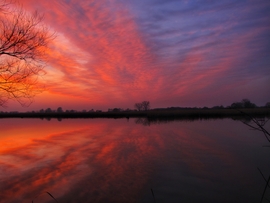 Naplementés tükröződés 