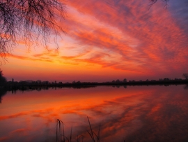 Naplementés tükröződés 