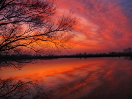 Naplementés tükröződés 