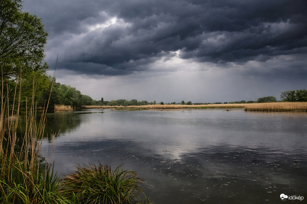 Szigetközi érkezés (Lipót)