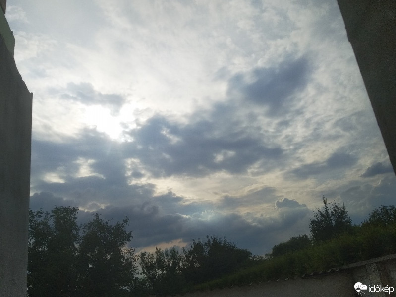 Mány