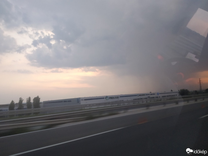Mány