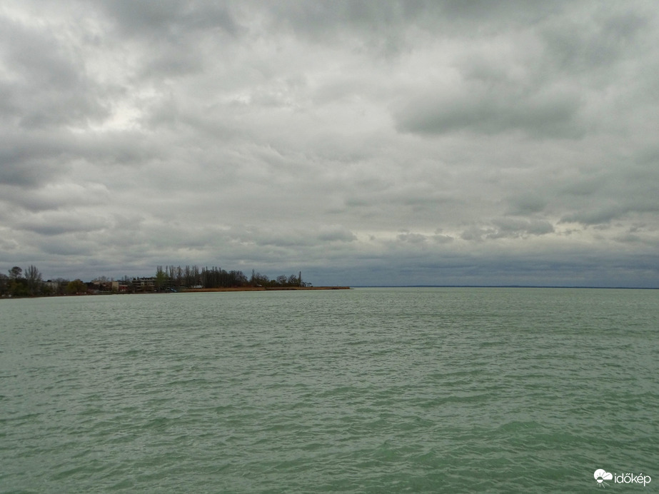 Így búcsúzik a márciusi Balcsi 