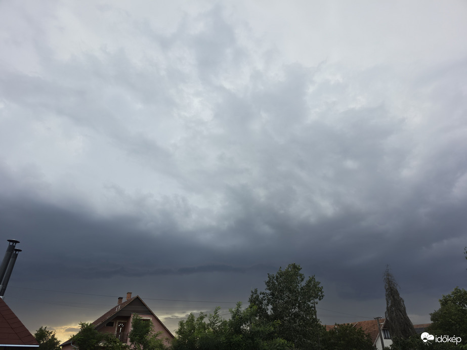 Közeledő zivatar:) 7