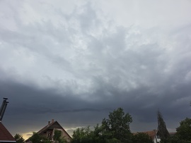 Közeledő zivatar:) 7