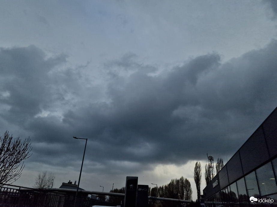 Egy kis öntözés mára is