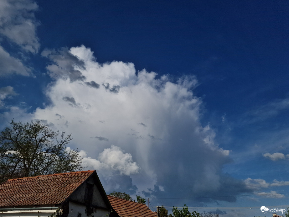 Gyűlnek a viharfelhők (Alföld)