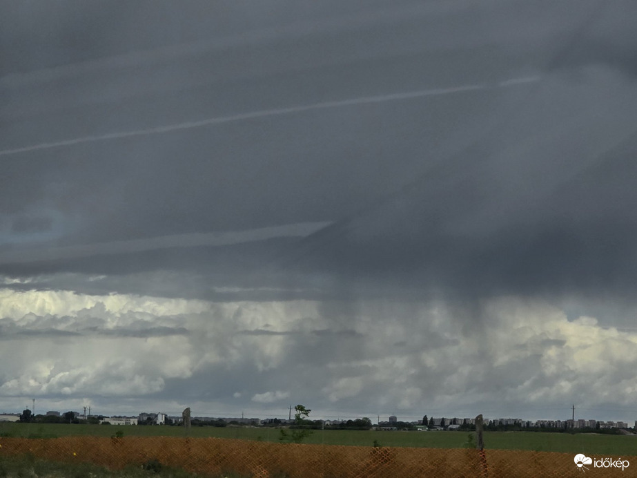 Mai viharfelhők 2