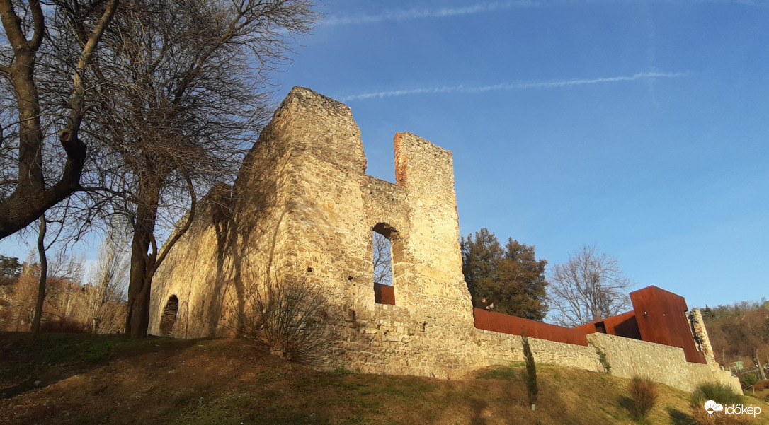 Napsütésben