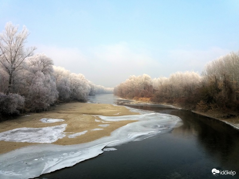 Kilátás a holtágra