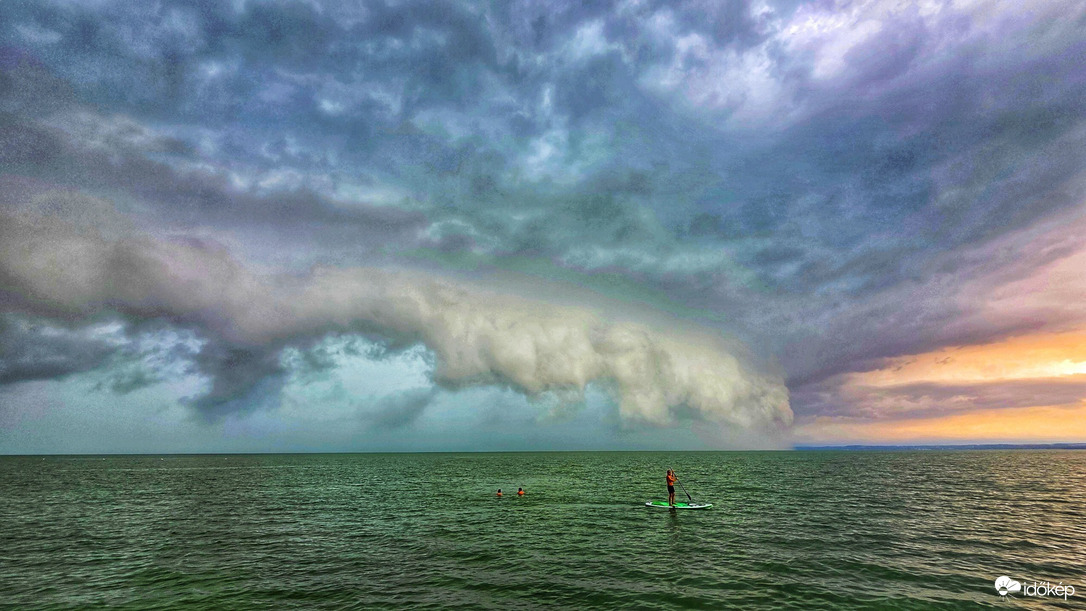 Balatonvilágos