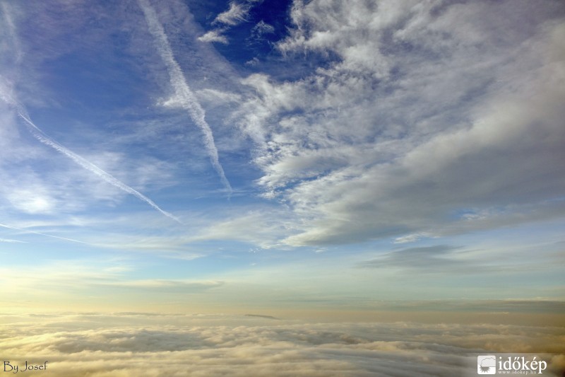 ELKÉPESZTŐ LÁTVÁNY ÉS HIHETETLENÜL SZÉP A  TERMÉSZET AZ ÁGASVÁRÁBÓL /789m/ , NYUGATI MÁTRA 2015.12.13.