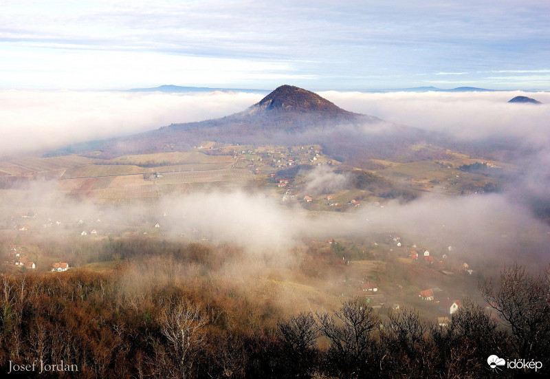 Gyönyörű délelőtti látvány a Badacsonyról  2018-01-29