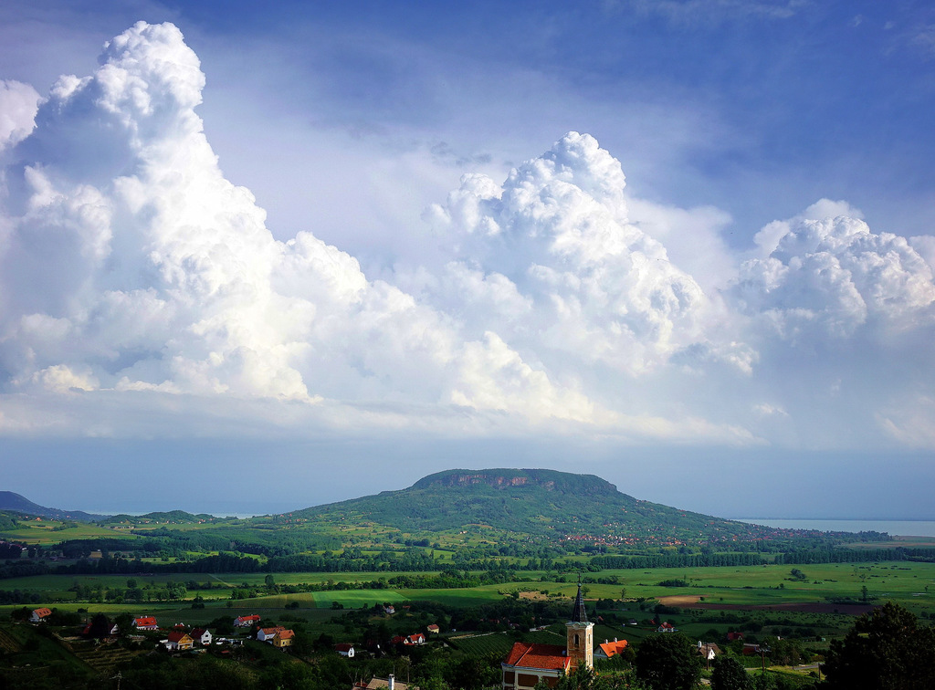 Zivatarok látványa a Szent György-hegyről  2018-05-10