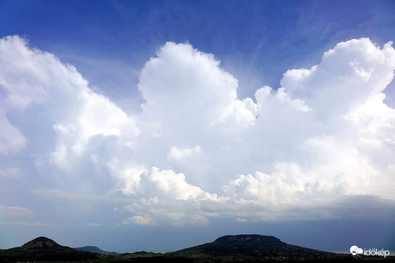 Zivatarok látványa a Szent György-hegyről  2018-05-10