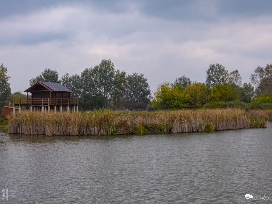 A Kis-Tisza színei ősszel Tiszalökön