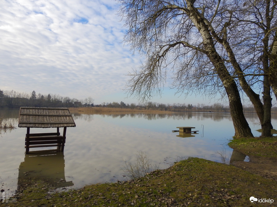 Árvíz, 565 cm, Kis-Tisza/Tiszalök