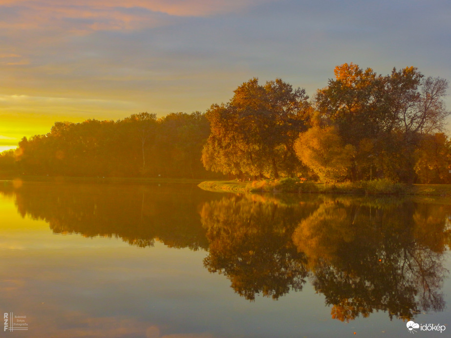 Ma esti csoda naplemente a tiszalöki Kis-Tiszán