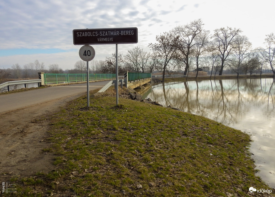 Árvíz, 565 cm, Kis-Tisza/Tiszalök