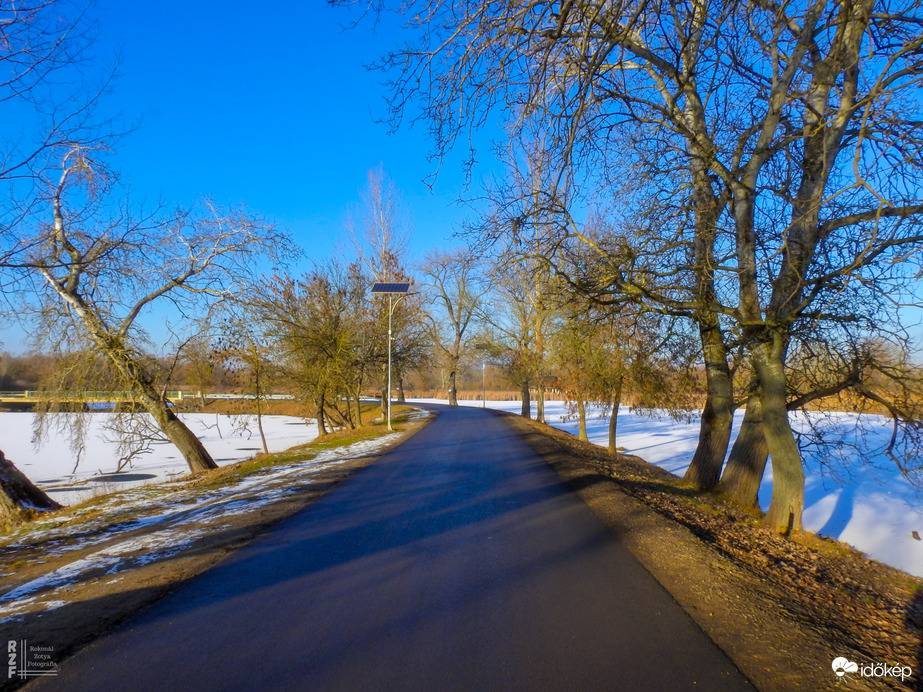 Napsütötte Tiszalök