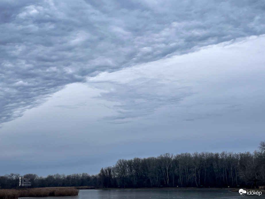 Kevert hullámfelhők