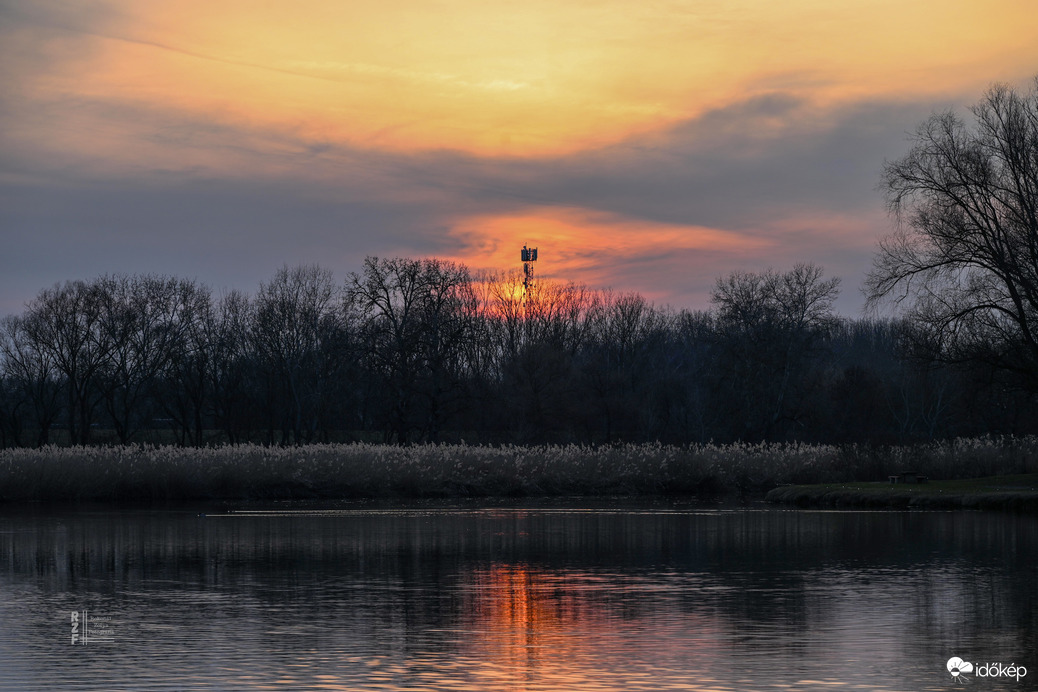 Szaharai poros naplemente