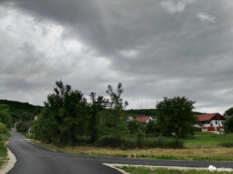 Tényő
