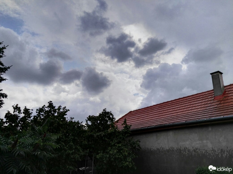 Győrújbarát