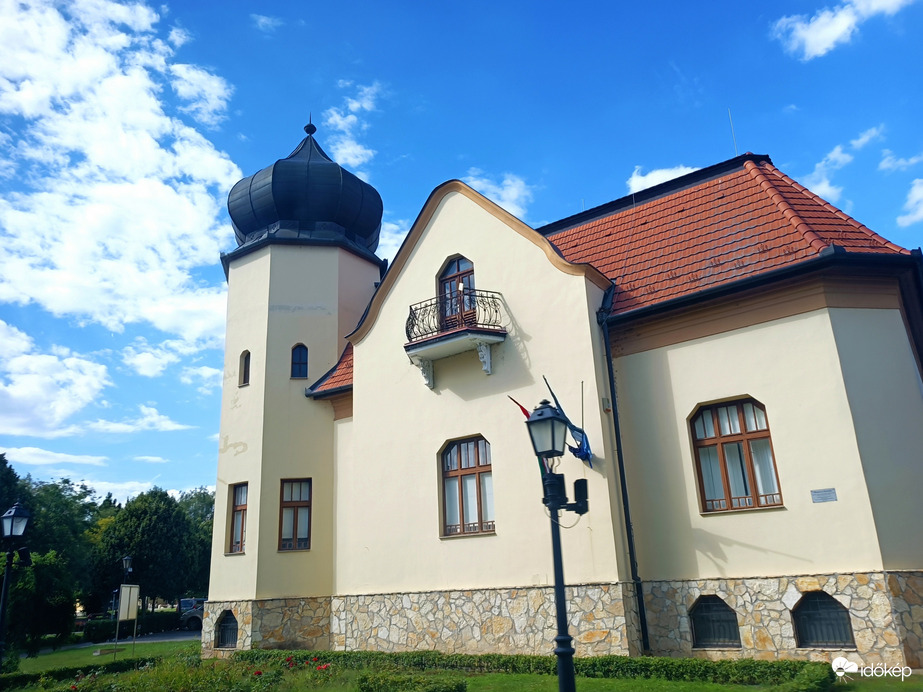 Jászfényszaru