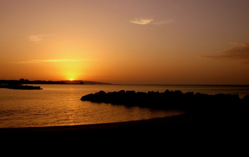 Borító (pixabay)