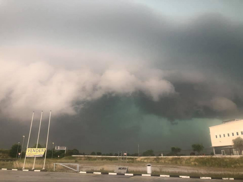 Szupercella Olaszországban (Forrás: Tornado in Italy)