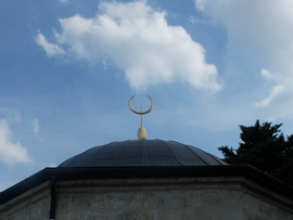 Gül Baba türbe