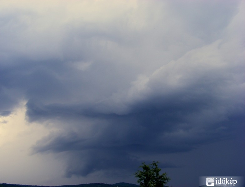 Debrőd, zivatar