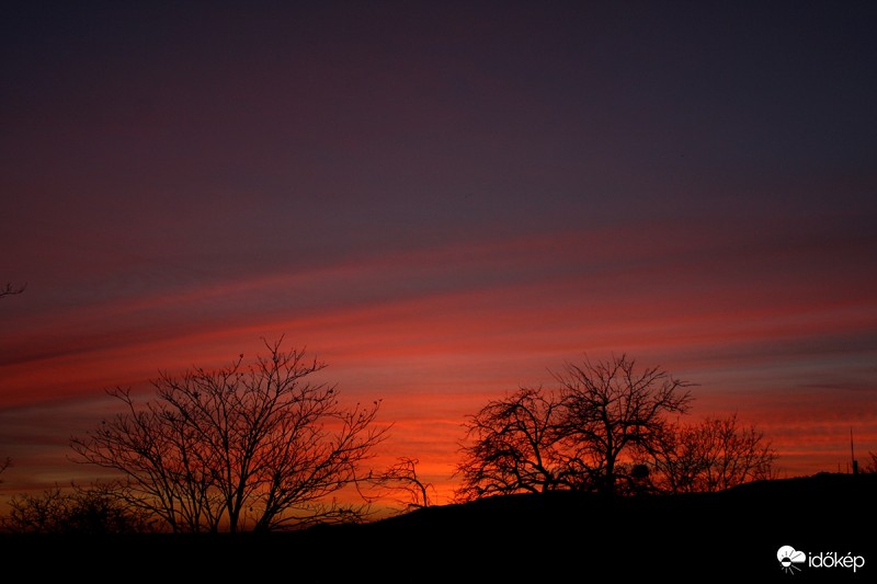 Naplemente 02. 25. 17:29