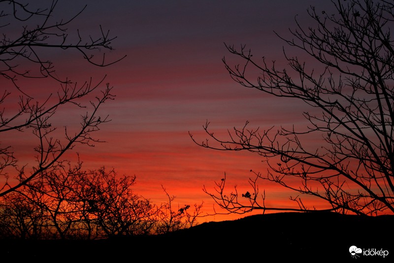 Naplemente 02. 25. 17:32