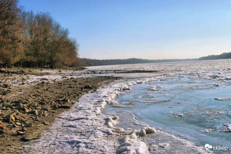 Vác