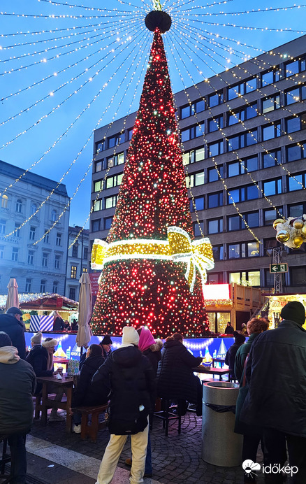 Bp. Karácsonyi vásár 