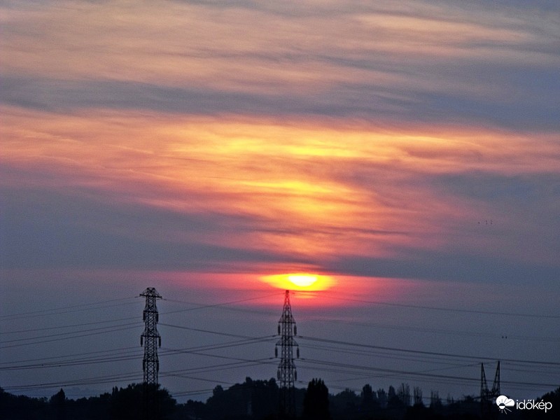 Kelemes szép napot mindenkinek...