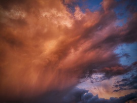 Napvégi színek tobzódása