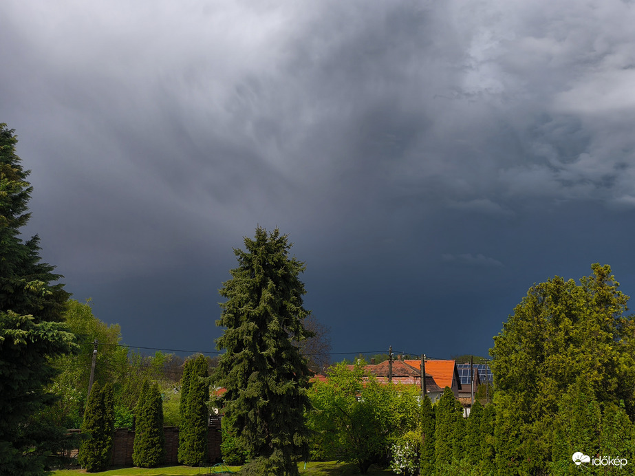 Tavaszi zivatar elvonultával