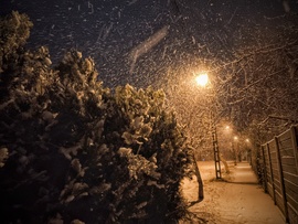 Hópelyhes szilveszteri estén