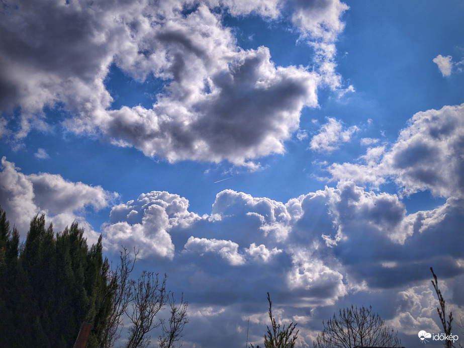 Előkészületek a délutáni, esti eseményekre