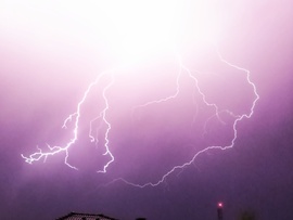 A meteorológiai ősz első villámai