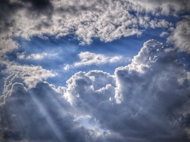 Feltörekvő gomolyfelhők